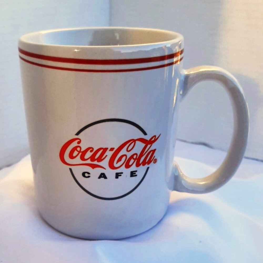 COCA-COLA Cafe Mug White Red Coffee Cup Mug Gibson 2002